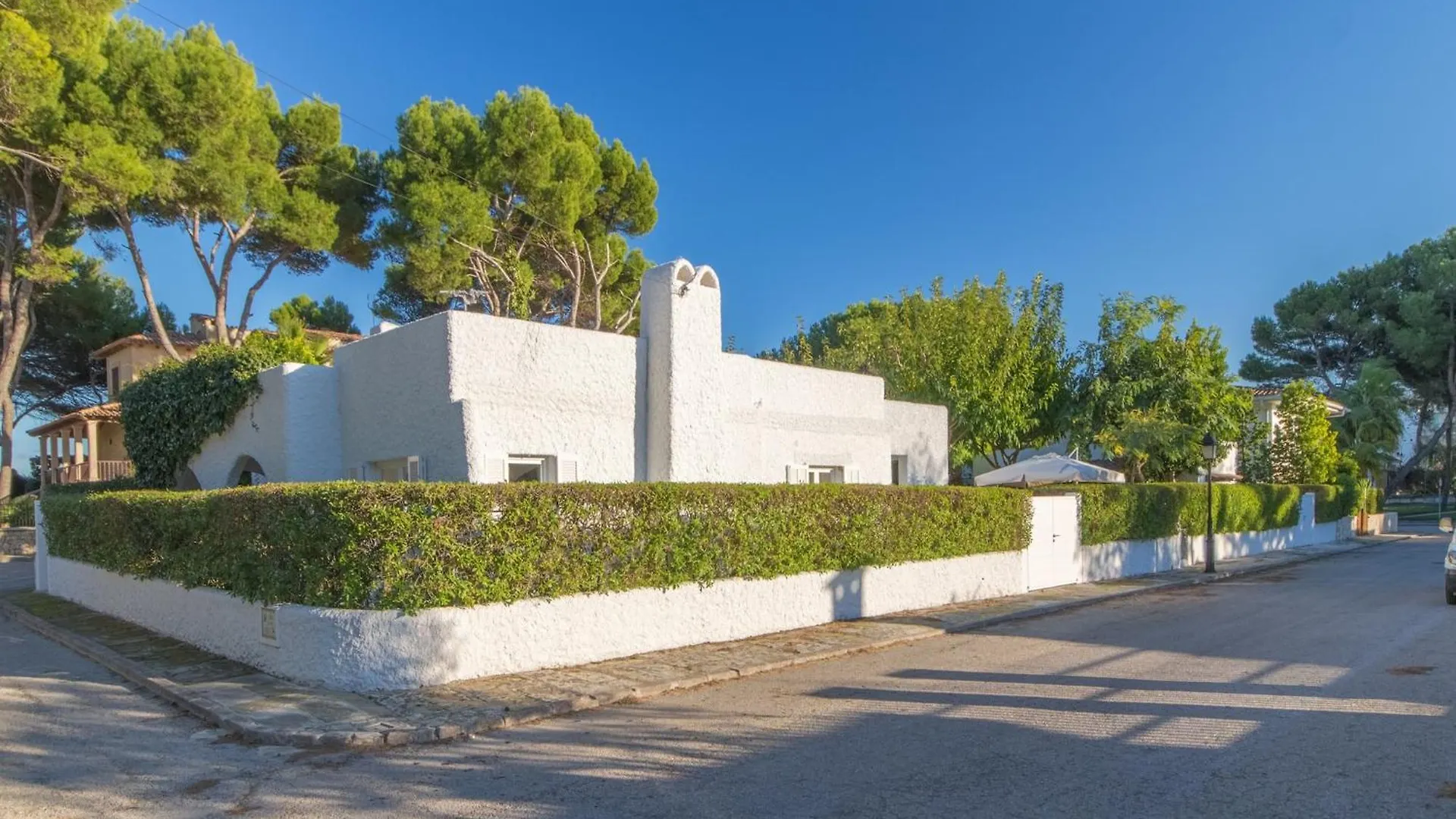 Beach House In Playa De Muro Espanha