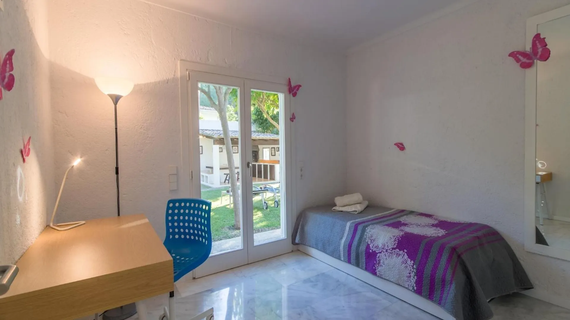 Beach House In Playa De Muro